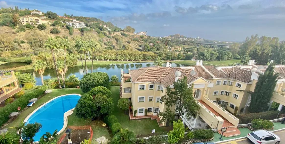 Short-term rent of penthouse in La Quinta 1