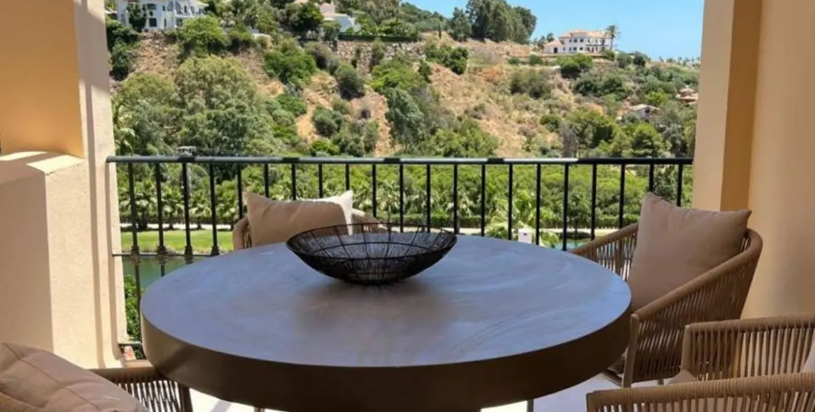 Short-term rent of penthouse in La Quinta 20