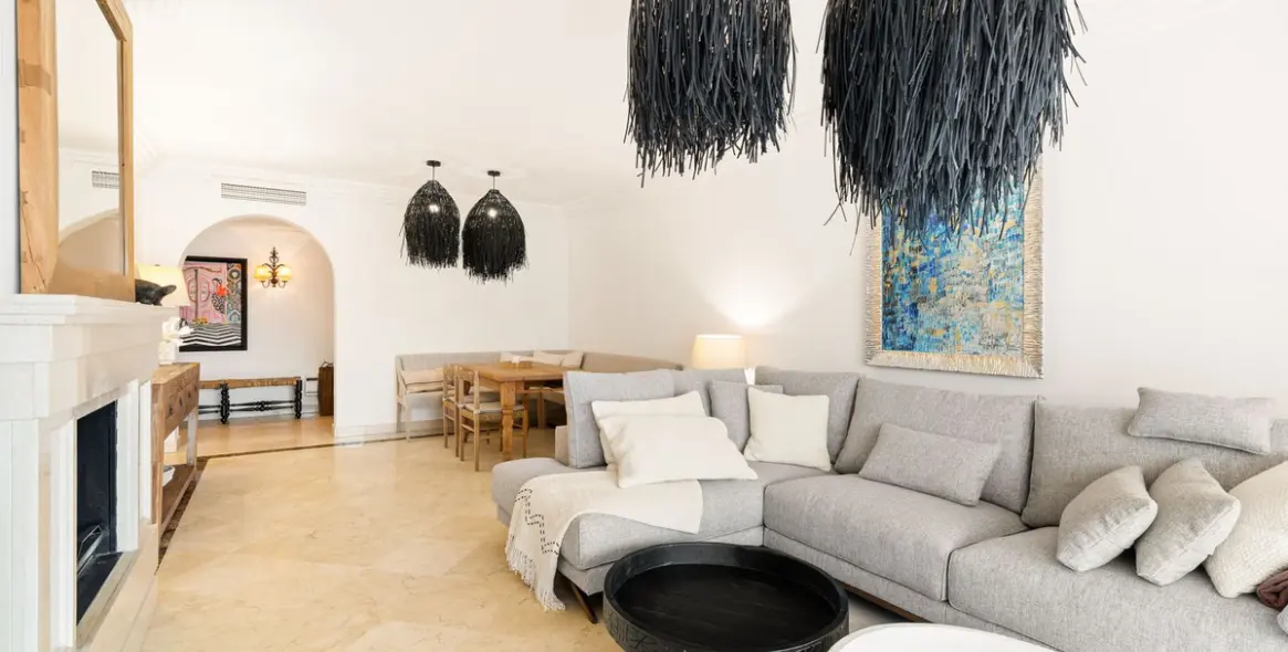 Short-term rent of ground floor apartment in Puerto Banús 2