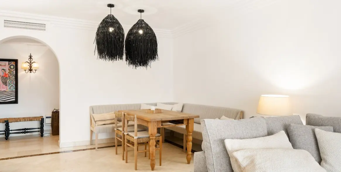 Short-term rent of ground floor apartment in Puerto Banús 19