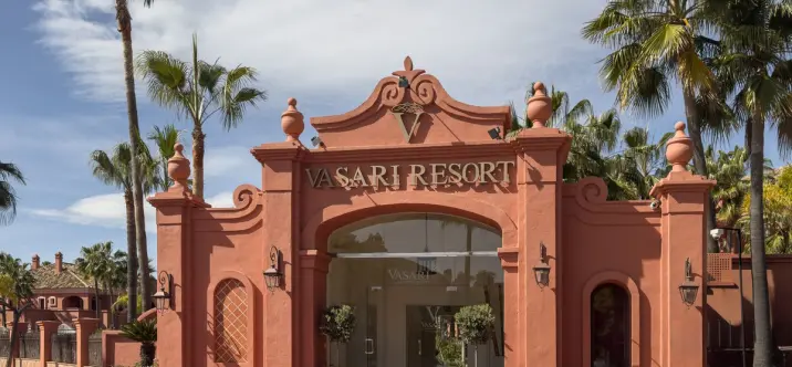 Alquiler a corto plazo de apartamento en planta baja en Puerto Banús 0