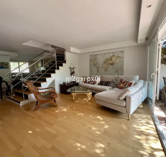 Short-term rent of townhouse in Marbella