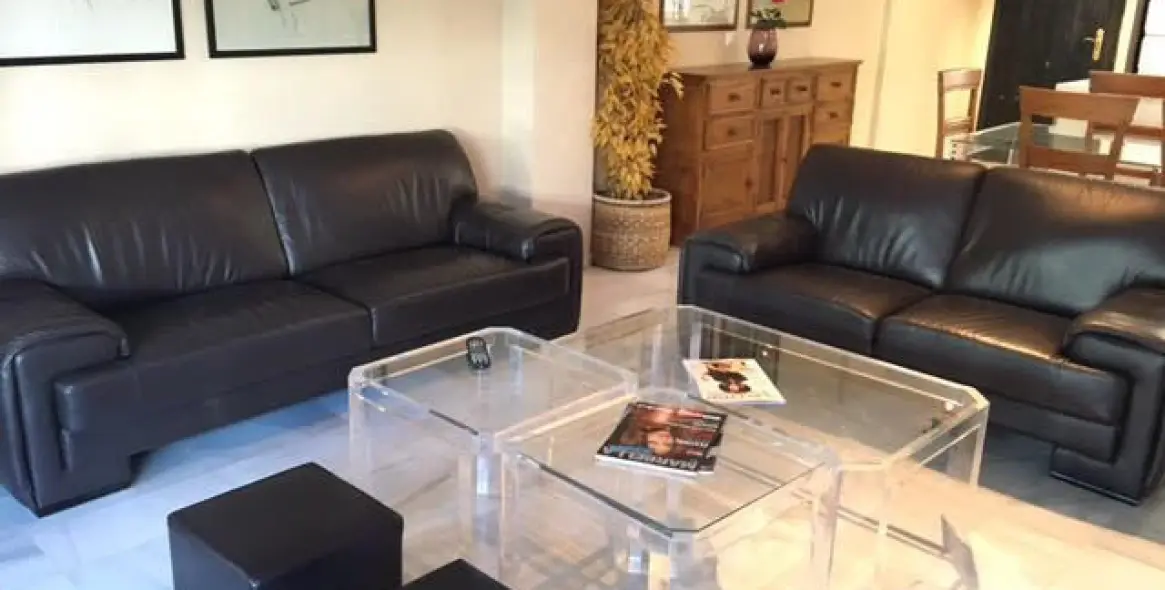 Short-term rent of ground floor apartment in Puerto Banús 4