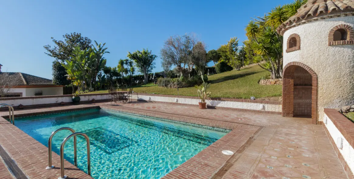 Краткосрочная аренда  отдельно стоящей виллы в El Rosario 68