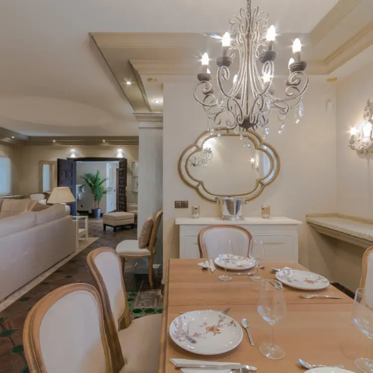 Short-term rent of detached villa in El Rosario