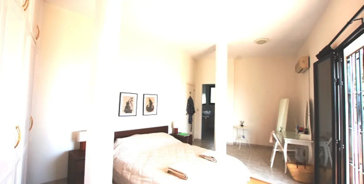 Short-term rent of detached villa in Valtocado 27