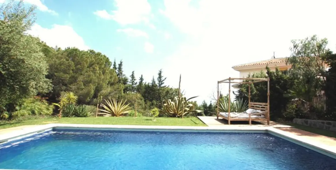 Short-term rent of detached villa in Valtocado 36