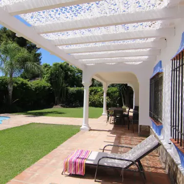 Short-term rent of detached villa in Estepona