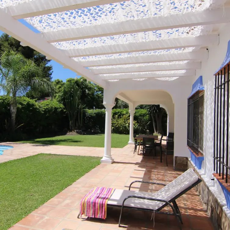 Краткосрочная аренда  отдельно стоящей виллы в Estepona