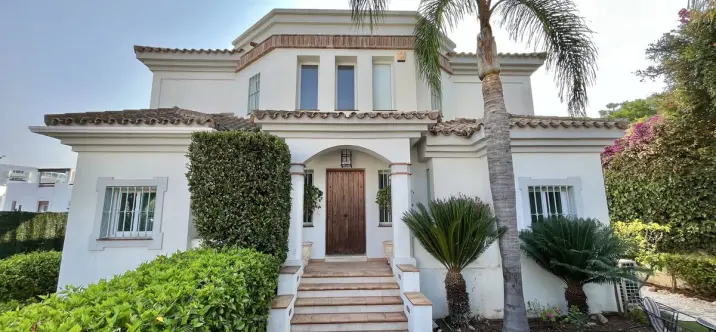 Short-term rent of detached villa in San Pedro de Alcántara 1