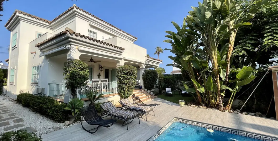 Short-term rent of detached villa in San Pedro de Alcántara 5