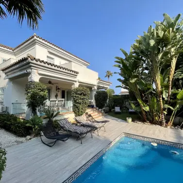 Short-term rent of detached villa in San Pedro de Alcántara