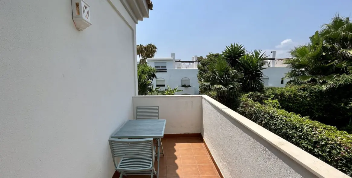 Краткосрочная аренда  отдельно стоящей виллы в San Pedro de Alcántara 34