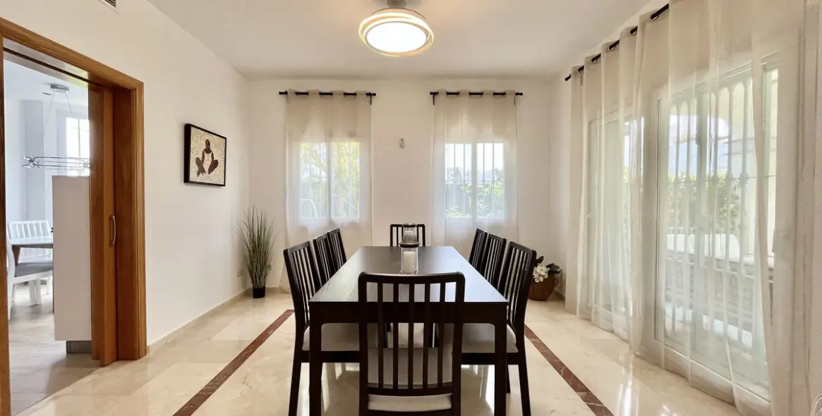 Short-term rent of detached villa in San Pedro de Alcántara 9