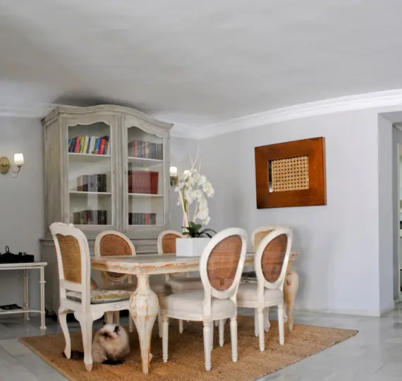 Short-term rent of middle floor apartment in Puerto Banús
