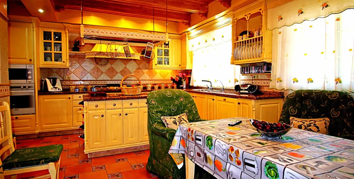 Краткосрочная аренда  отдельно стоящей виллы в San Pedro de Alcántara 19