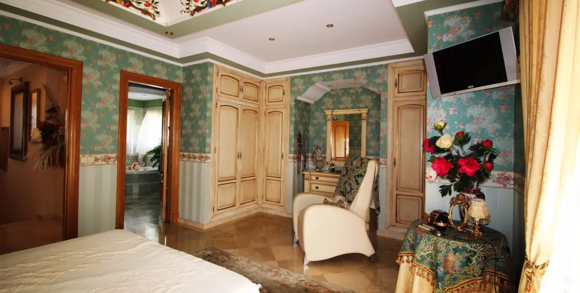 Краткосрочная аренда  отдельно стоящей виллы в San Pedro de Alcántara 24