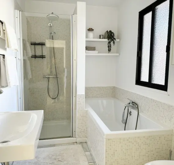 Long-term rent of detached villa in El Paraiso