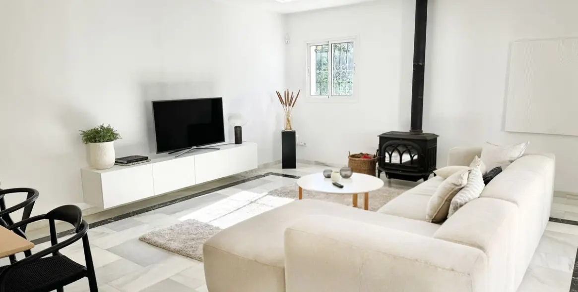 Долгосрочная аренда  отдельно стоящей виллы в El Paraiso 9