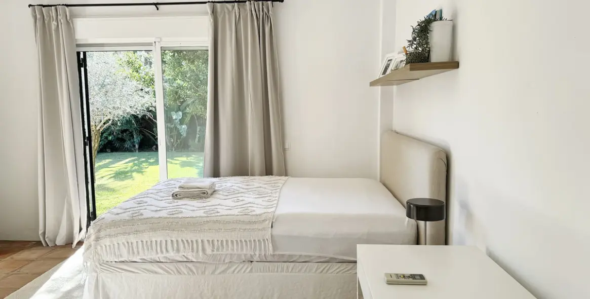 Долгосрочная аренда  отдельно стоящей виллы в El Paraiso 15