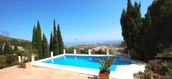 Краткосрочная аренда  отдельно стоящей виллы в Valtocado 3