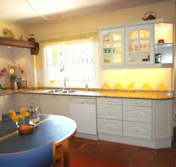 Краткосрочная аренда  отдельно стоящей виллы в Valtocado