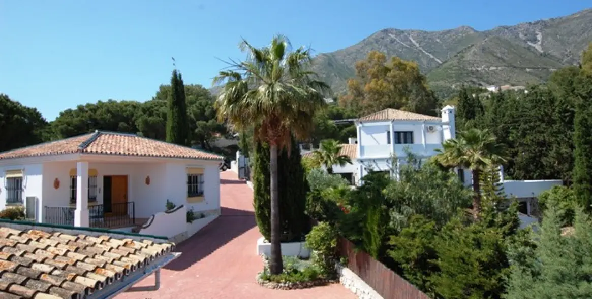 Short-term rent of detached villa in Valtocado 24