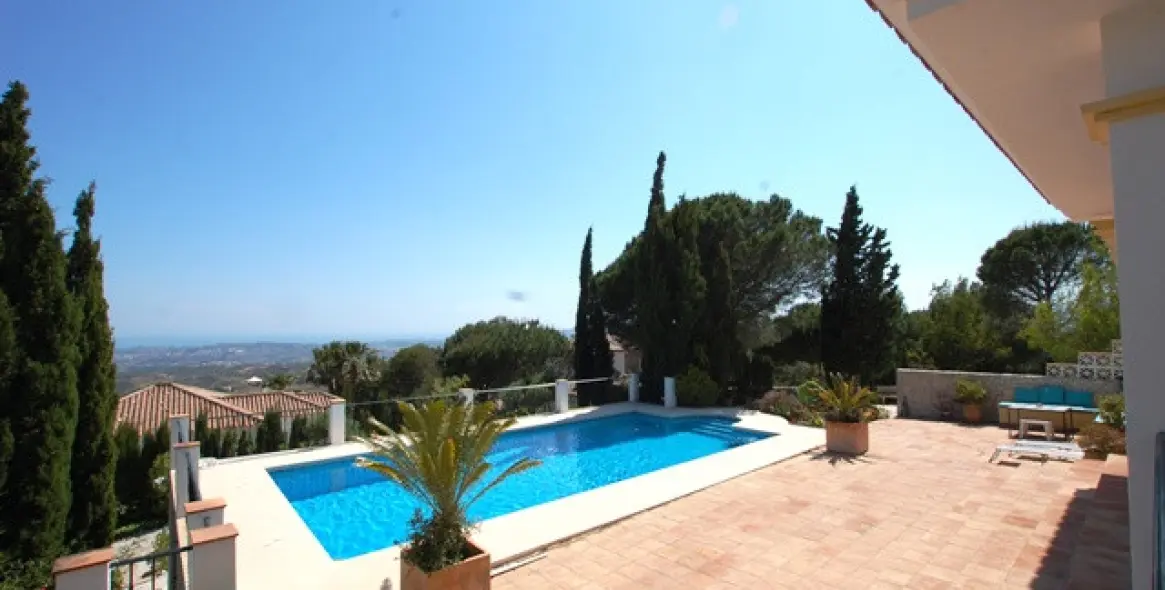 Short-term rent of detached villa in Valtocado 28