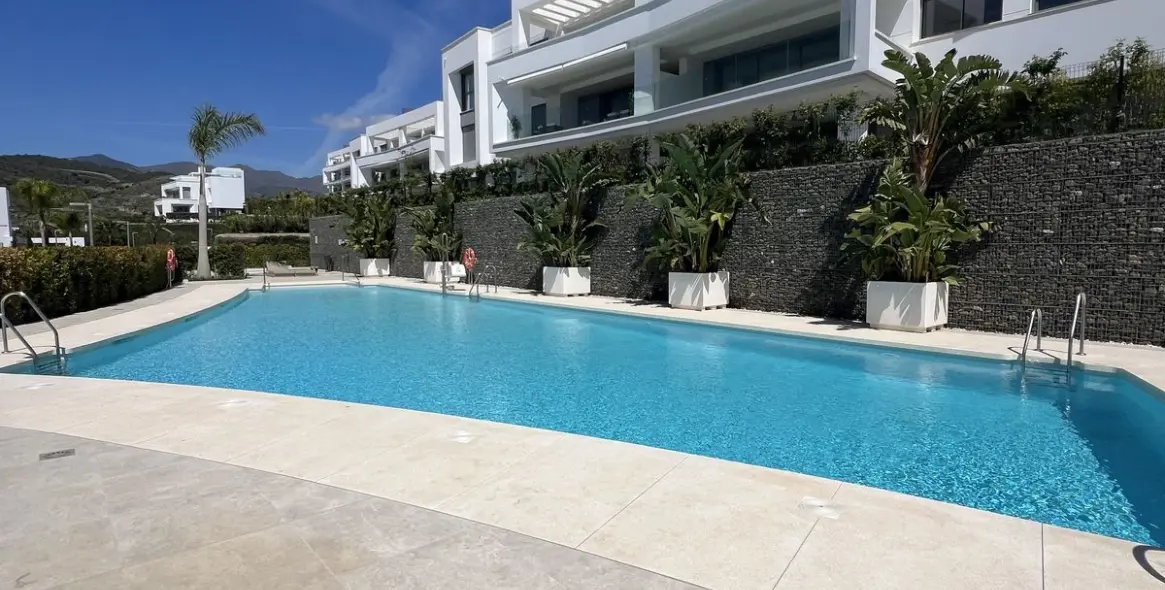 Short-term rent of penthouse duplex in Los Monteros 41