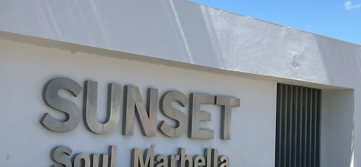 Short-term rent of penthouse duplex in Los Monteros 0