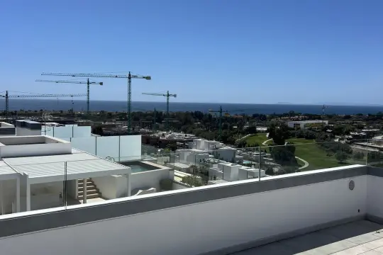 Image 6 thumb