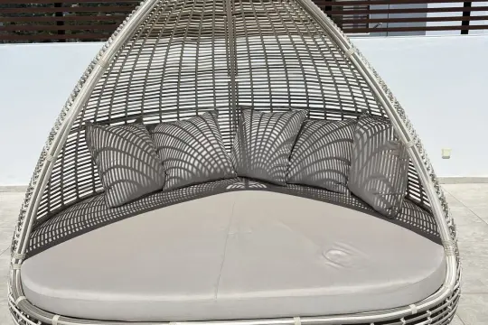 Image 7 thumb