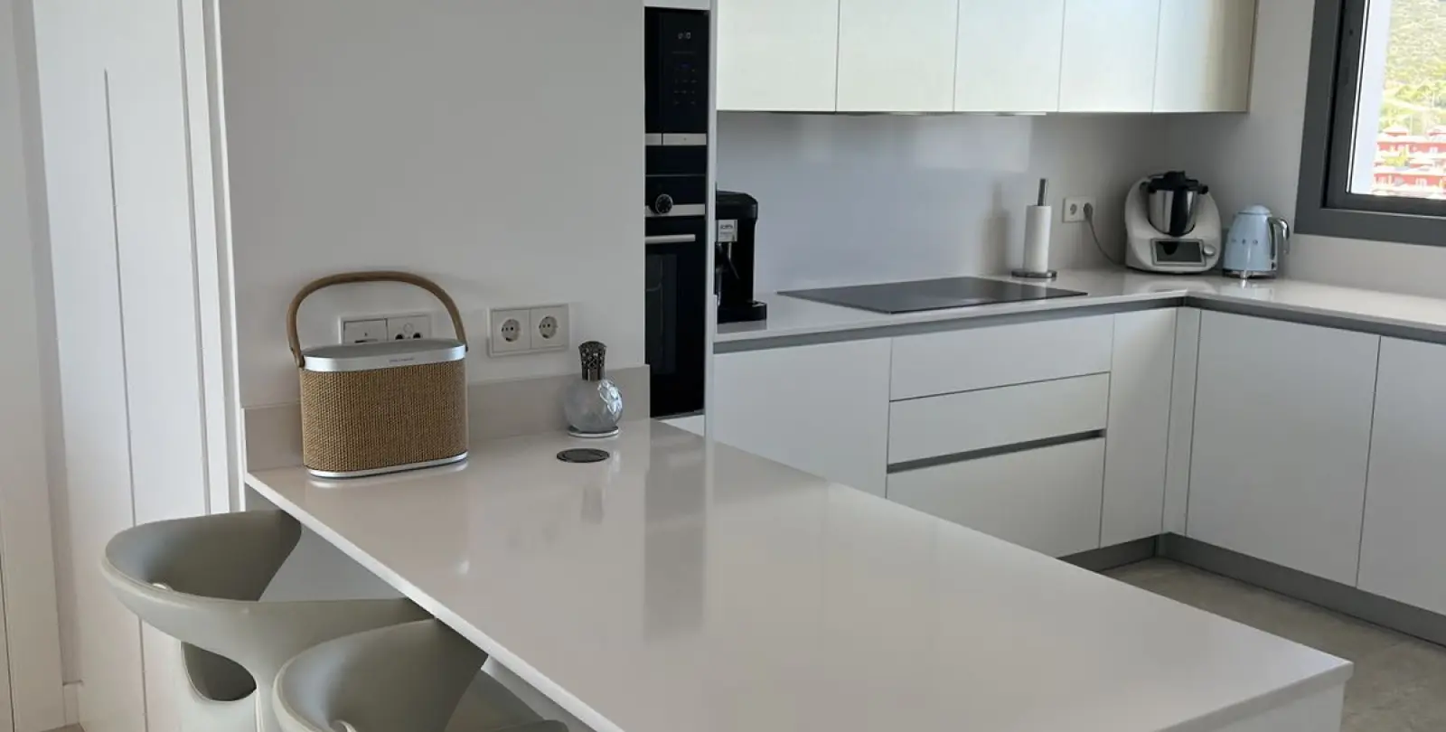 Краткосрочная аренда двухуровневого пентхауса в Los Monteros 13