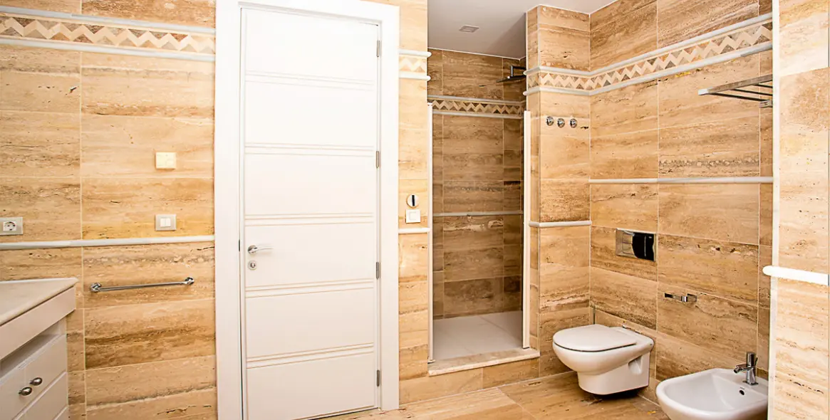 Short-term rent of penthouse in The Golden Mile 25