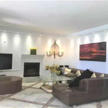 Long-term rent of detached villa in Estepona