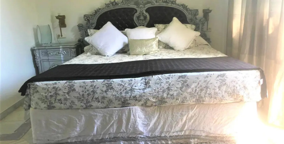 Долгосрочная аренда  отдельно стоящей виллы в Estepona 7