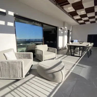 Short-term rent of penthouse in Istán