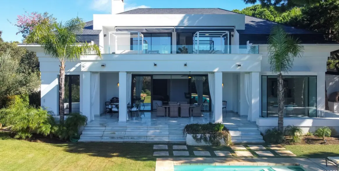 Долгосрочная аренда  отдельно стоящей виллы в Hacienda Las Chapas 2