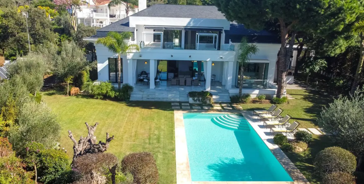 Долгосрочная аренда  отдельно стоящей виллы в Hacienda Las Chapas 3