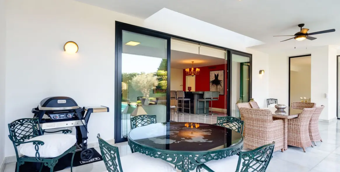 Долгосрочная аренда  отдельно стоящей виллы в Hacienda Las Chapas 13