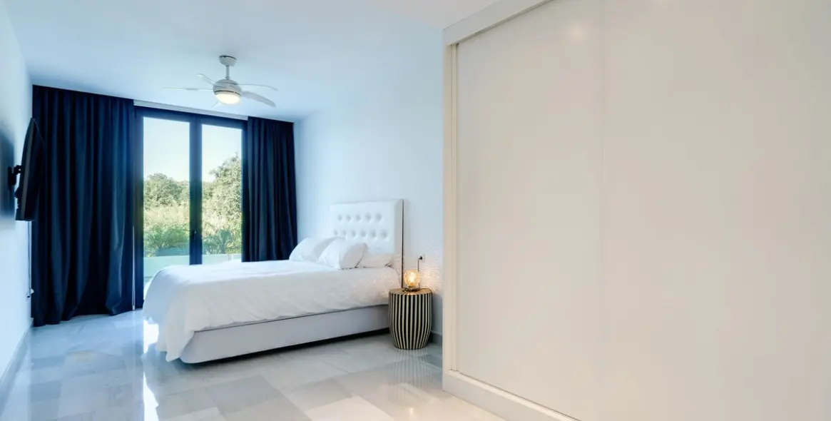 Long-term rent of detached villa in Las Chapas 29