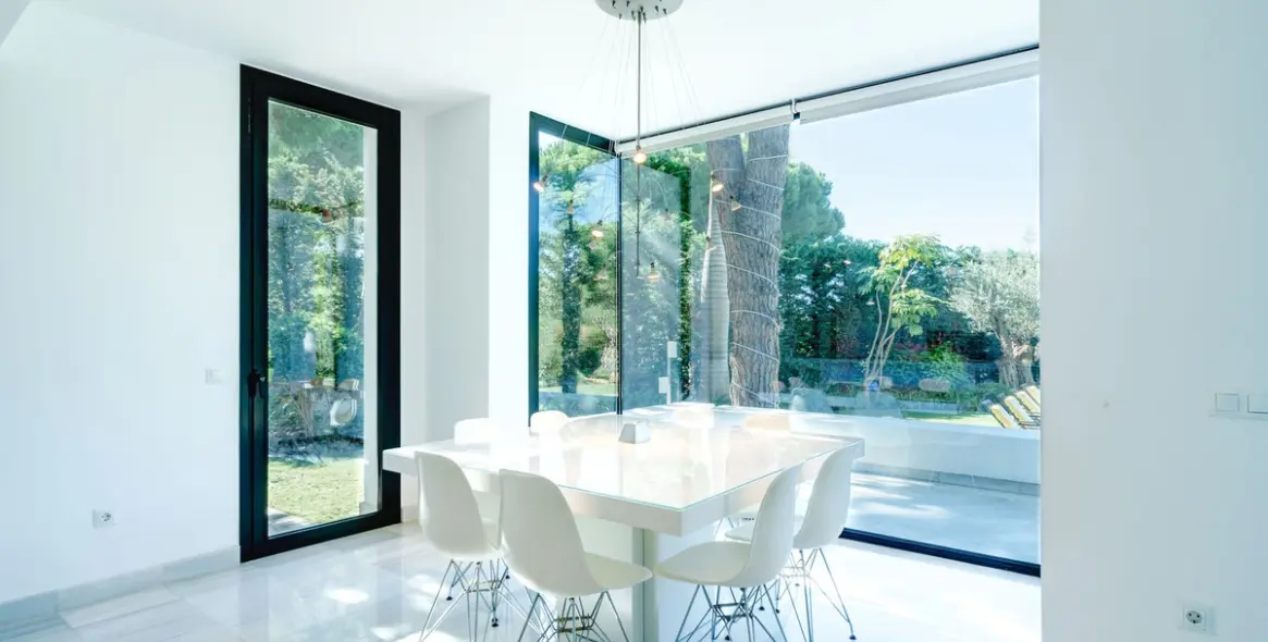 Long-term rent of detached villa in Las Chapas 51