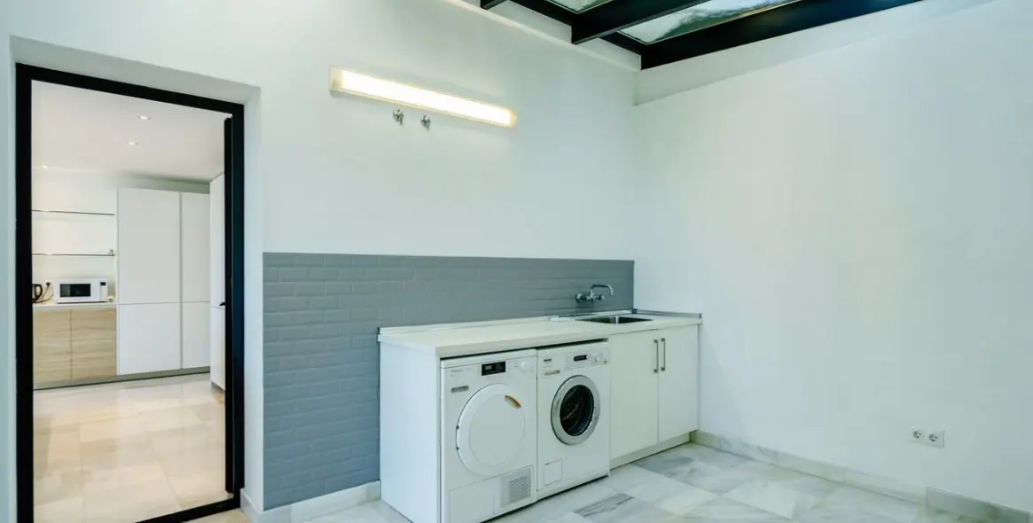 Long-term rent of detached villa in Las Chapas 56