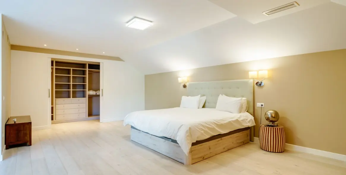 Long-term rent of detached villa in Las Chapas 78