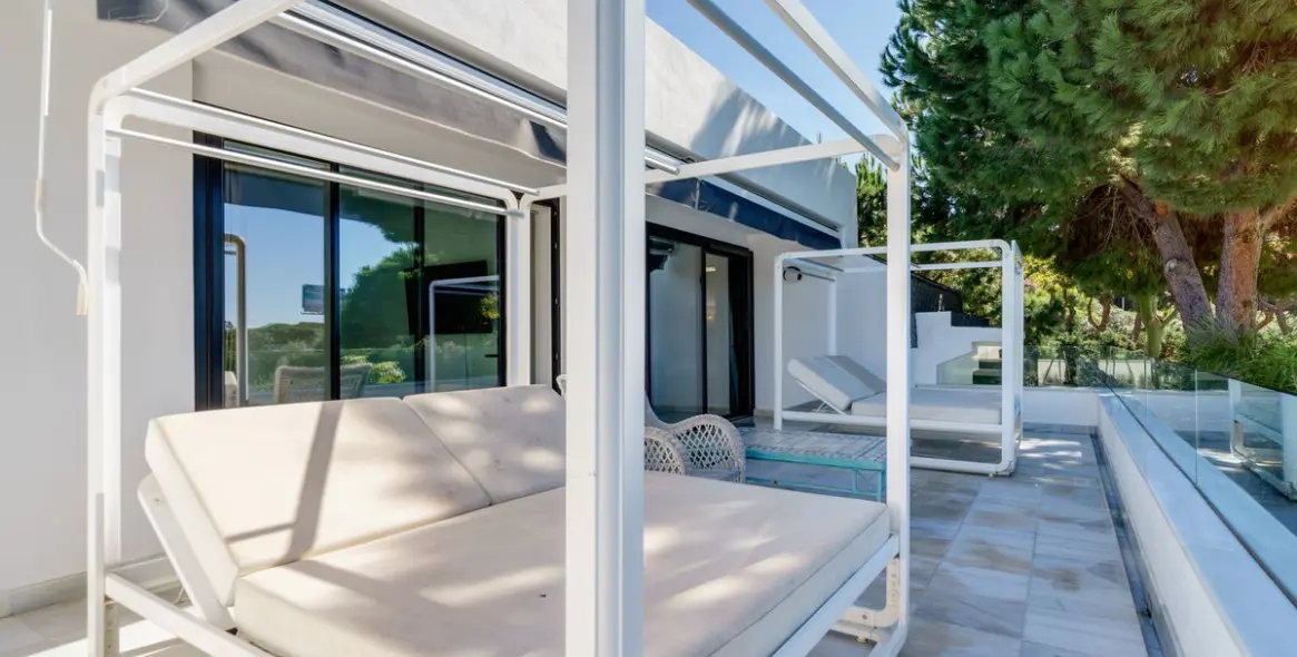 Long-term rent of detached villa in Las Chapas 87