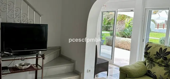 Краткосрочная аренда  отдельно стоящей виллы в Estepona 2