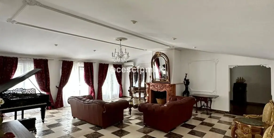 Краткосрочная аренда  отдельно стоящей виллы в Estepona 6