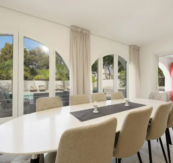 Long-term rent of detached villa in Costabella