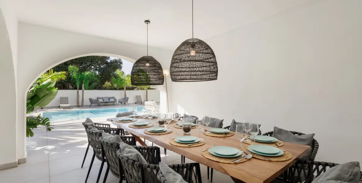 Alquiler a largo plazo de villa independiente en Costabella 16