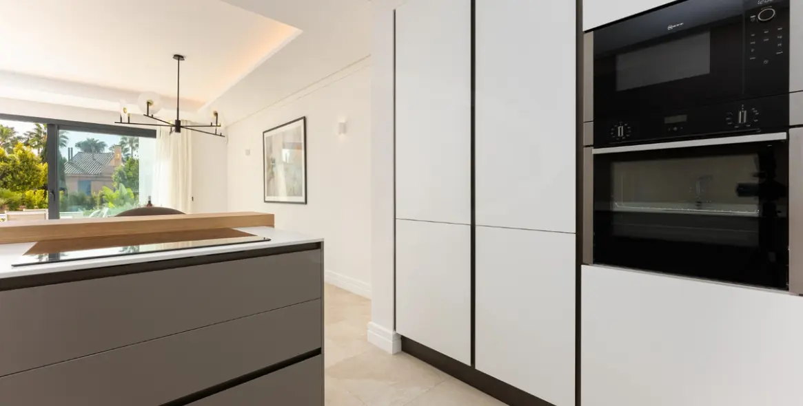 Краткосрочная аренда дома на две семьи в Nueva Andalucía 16